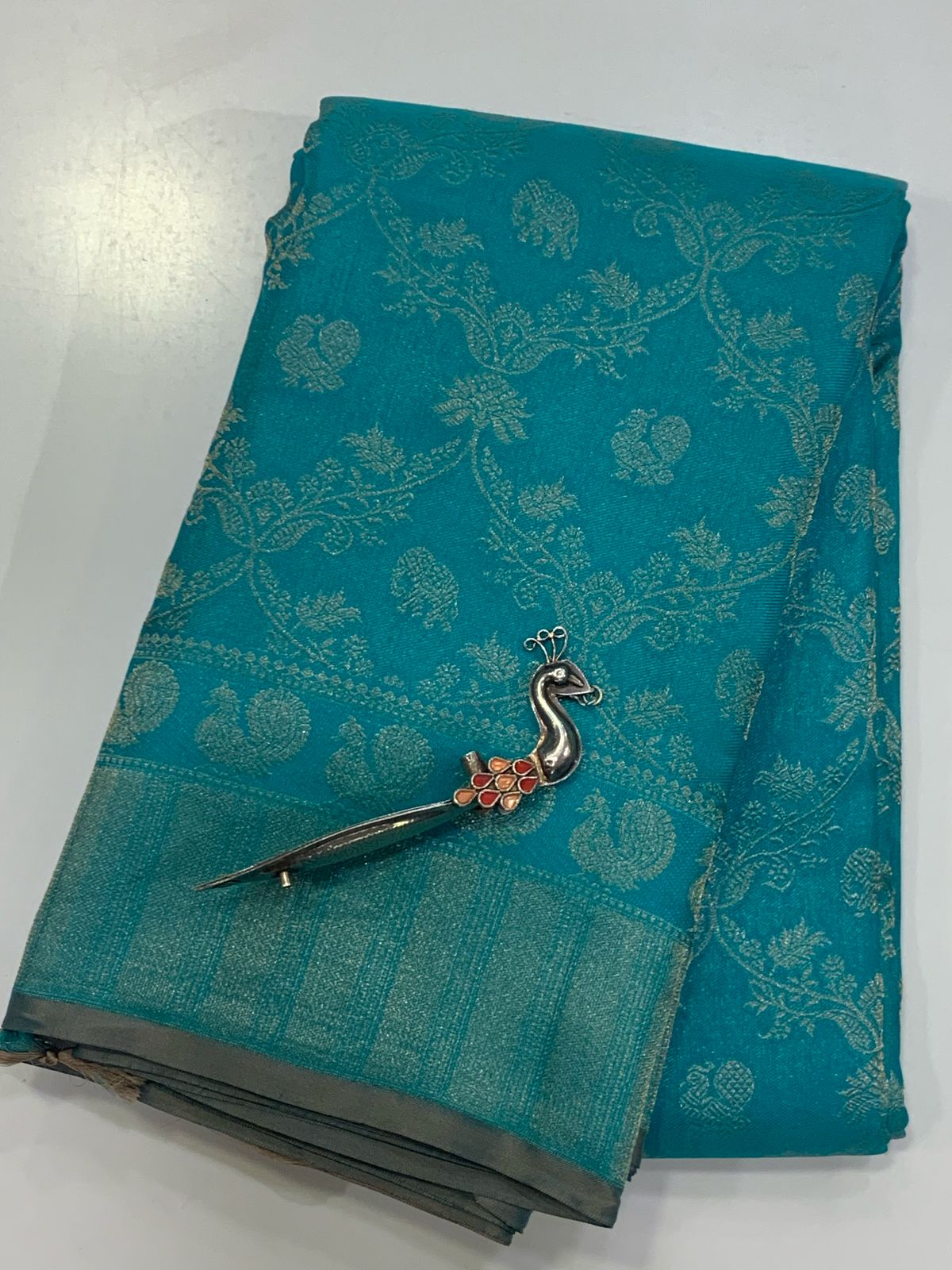 Kanchivaram Silk Saree APK001