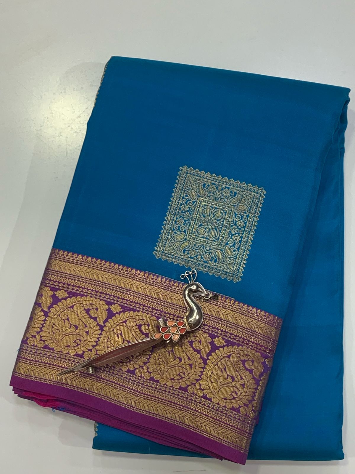 Kanchivaram Silk Saree APK001