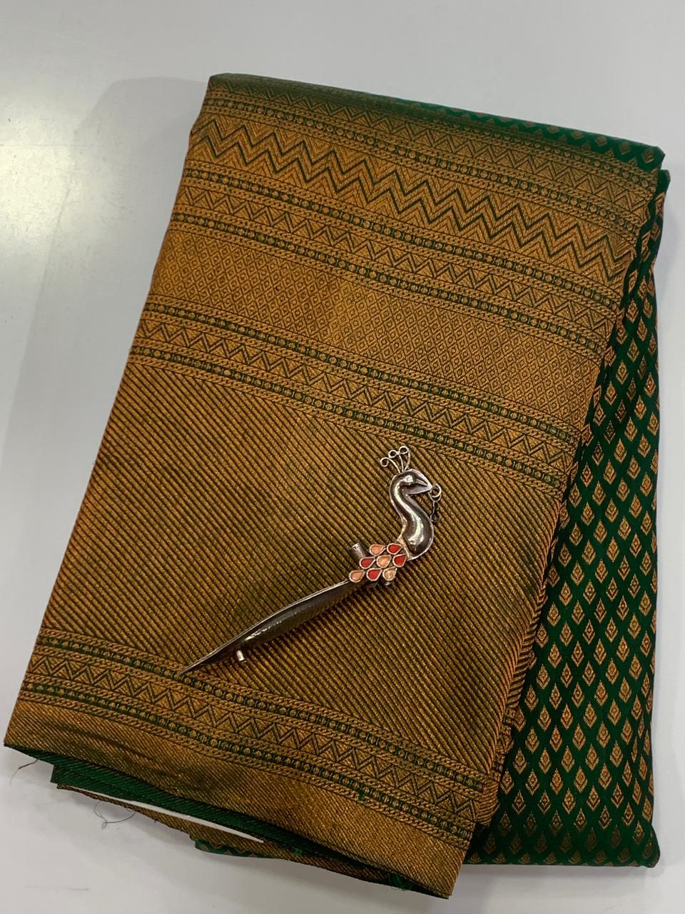 Kanchivaram Silk Saree APK001