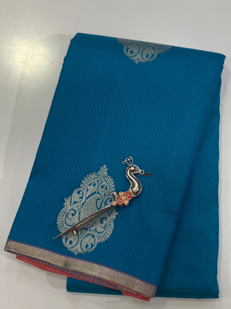 Kanchivaram Silk Saree APK001