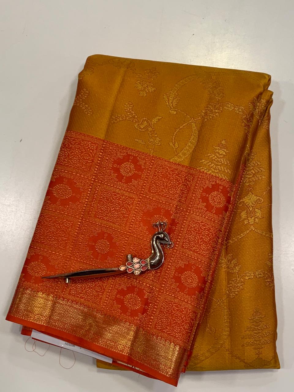 Kanchivaram Silk Saree APK001