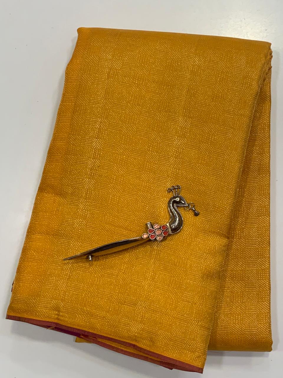 Kanchivaram Silk Saree APK001
