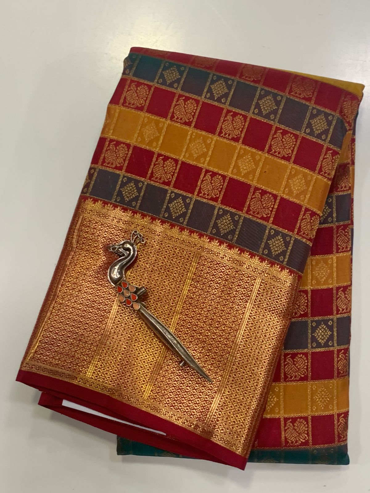 Kanchivaram Silk Saree APK001