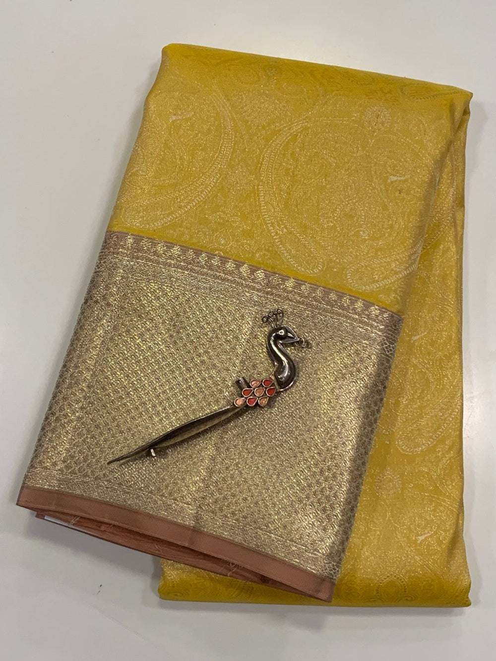 Kanchivaram Silk Saree APK001