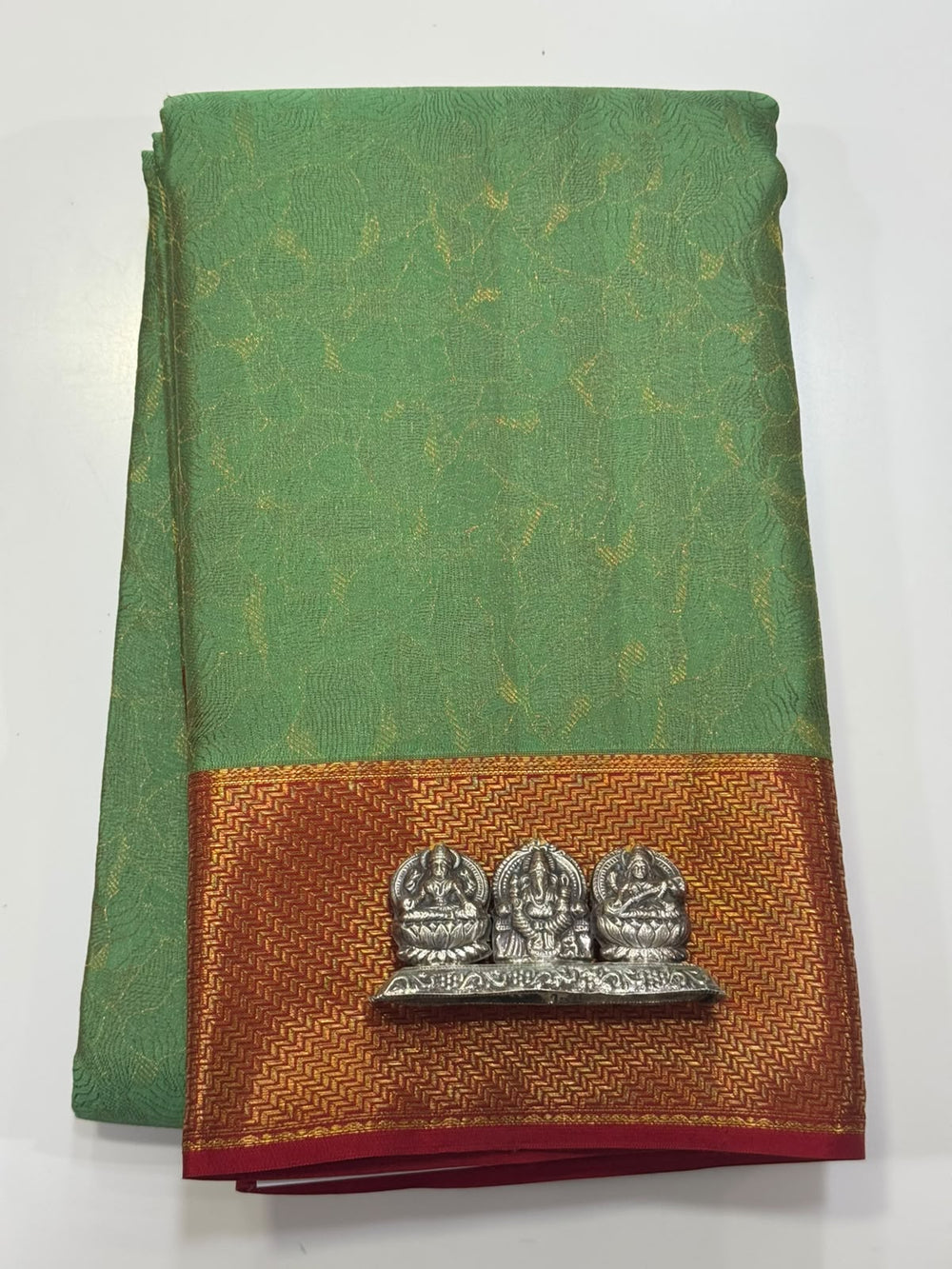Kanchivaram Silk Saree APK001