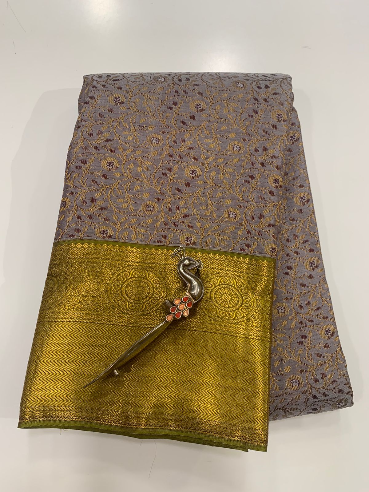 Kanchivaram Silk Saree APK001