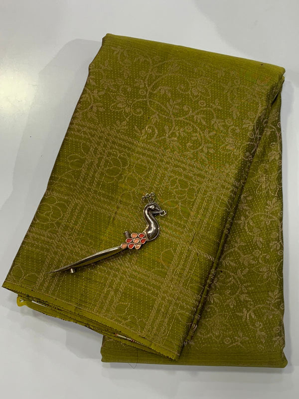 Kanchivaram Silk Saree APK001