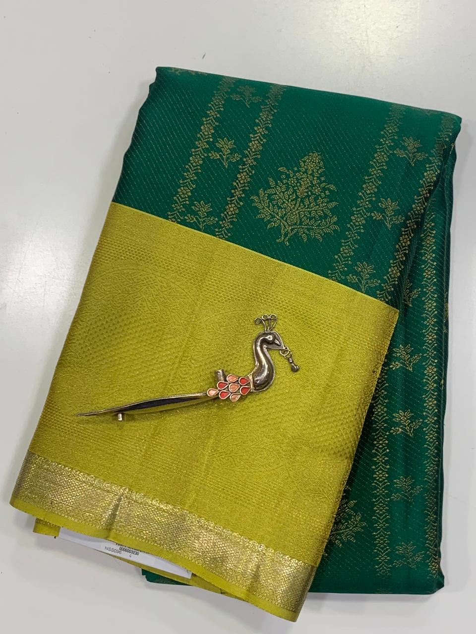 Kanchivaram Silk Saree APK001