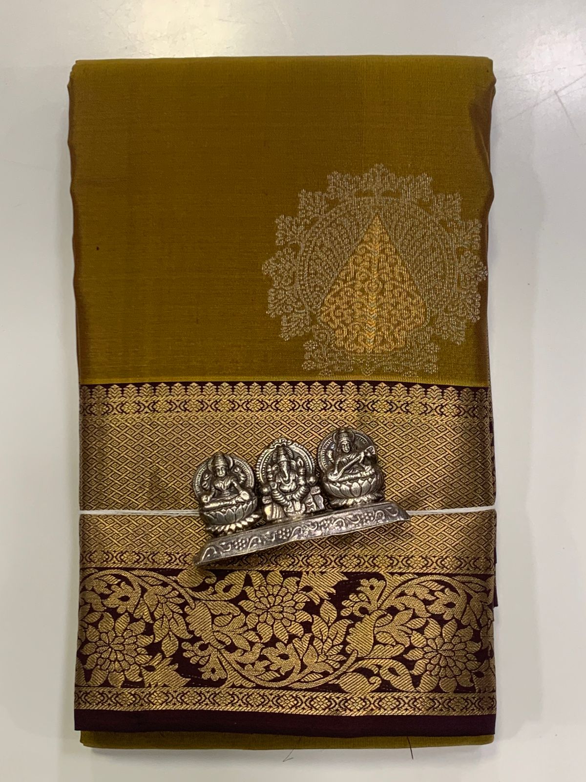 Kanchivaram Silk Saree APK001