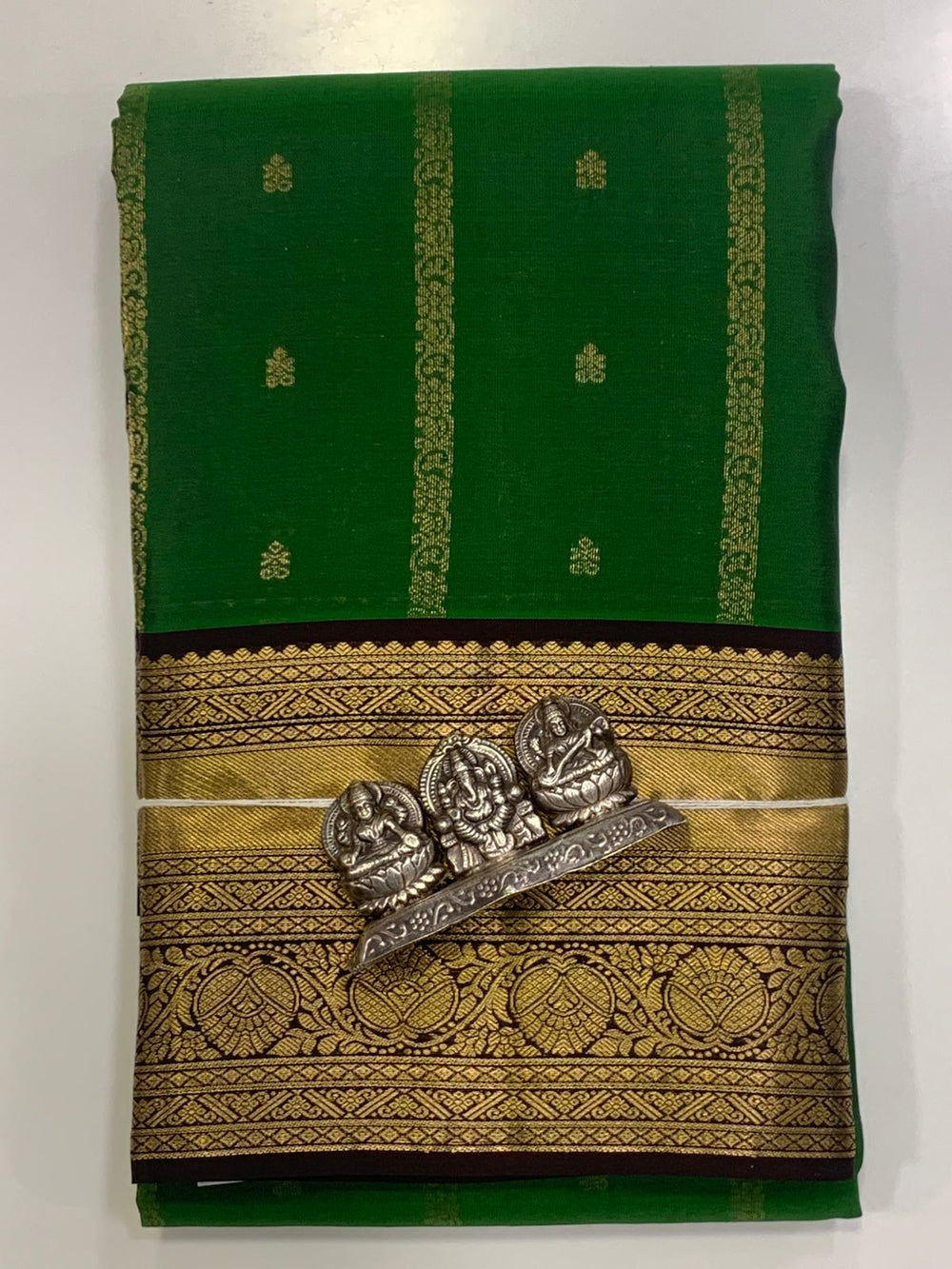 Kanchivaram Silk Saree APK001