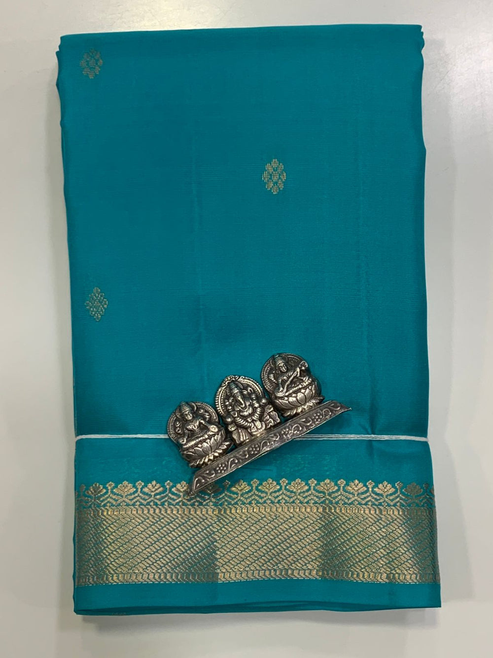 Kanchivaram Silk Saree APK001