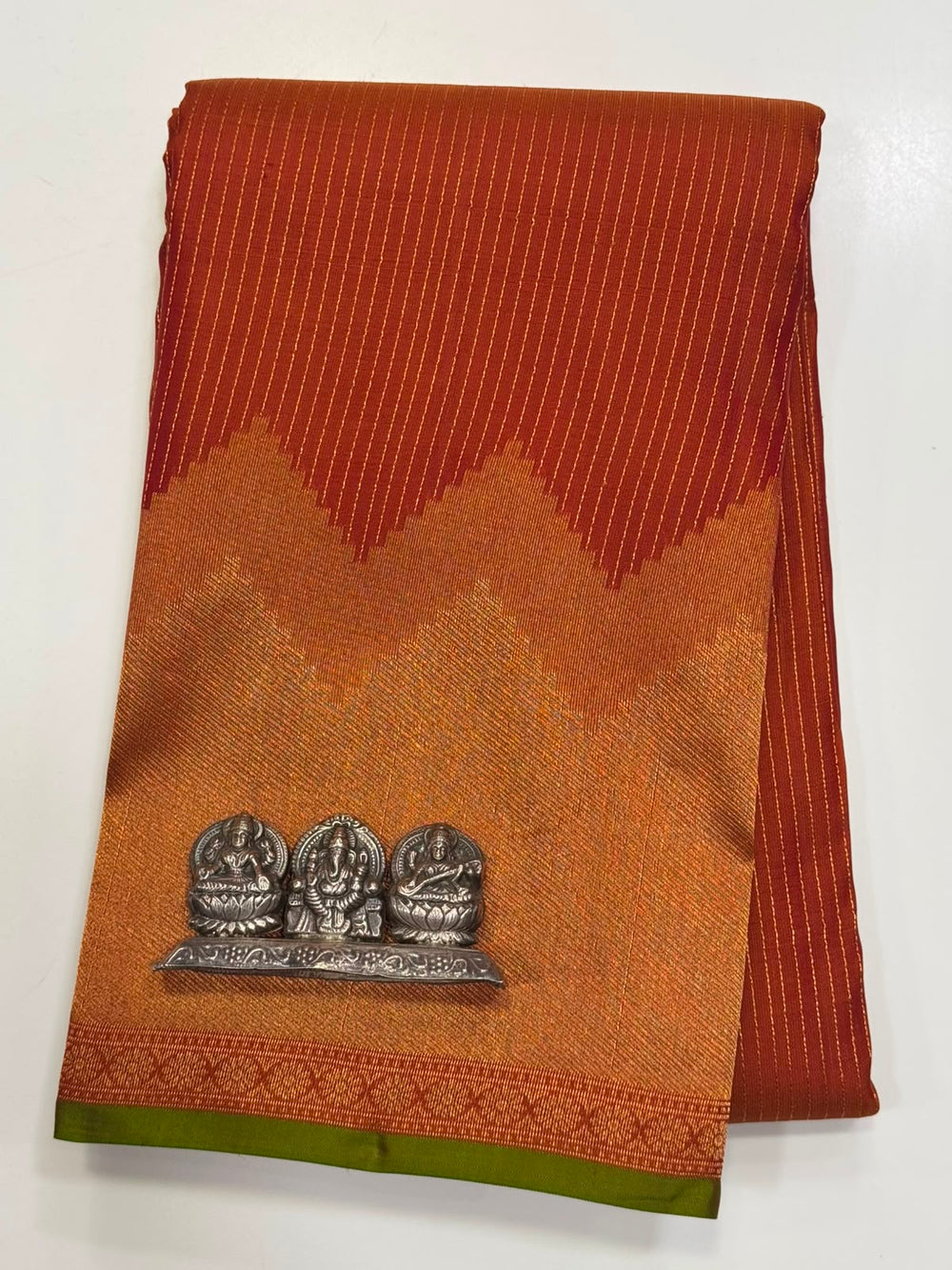Kanchivaram Silk Saree APK001