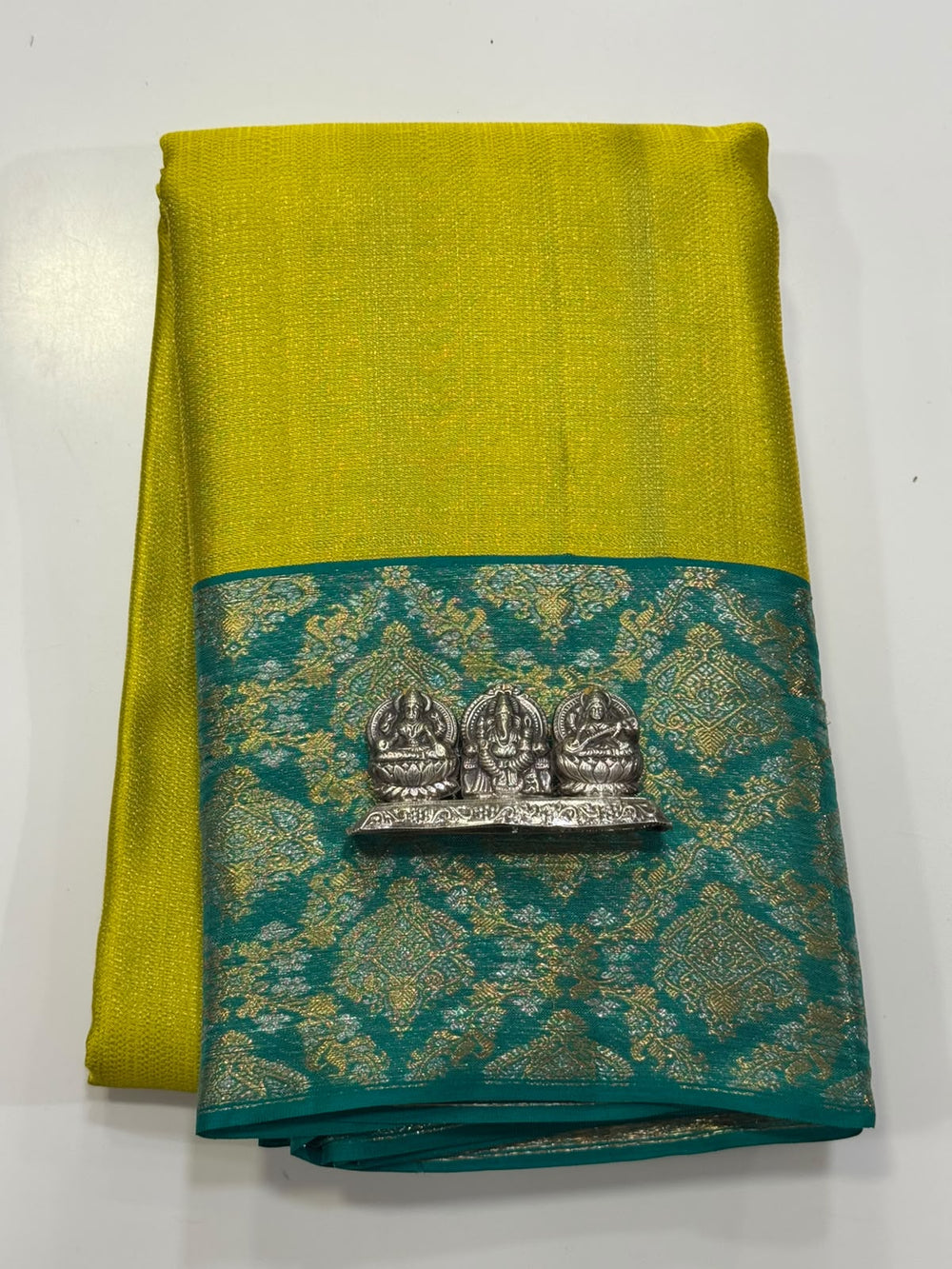 Kanchivaram Silk Saree APK001