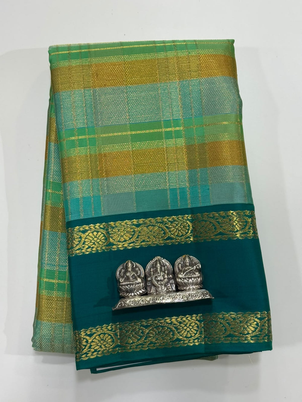 Kanchivaram Silk Saree APK001